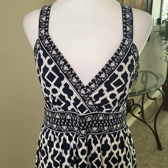 INC International Concepts Navy and White Patterned Sleeveless Maxi Dress size M - Picture 4 of 8